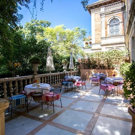 Villa De La Palmera Seville Exterior photo